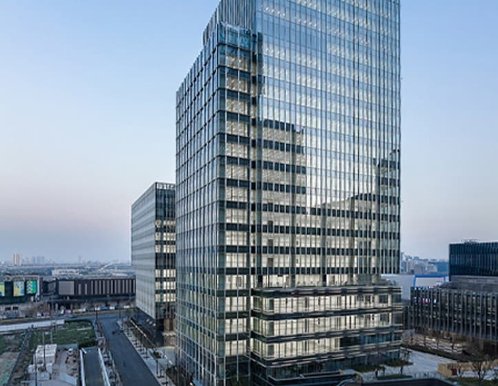 Why are maglev automatic doors so popular?