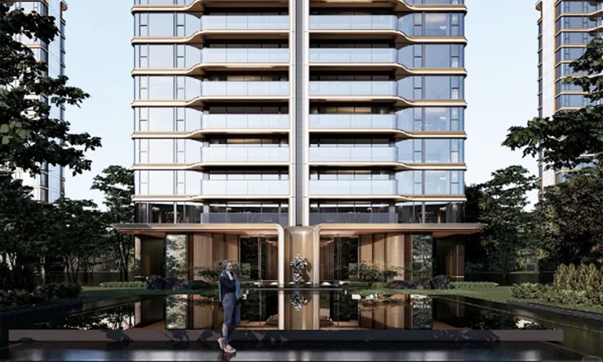 Villa garage entrance door