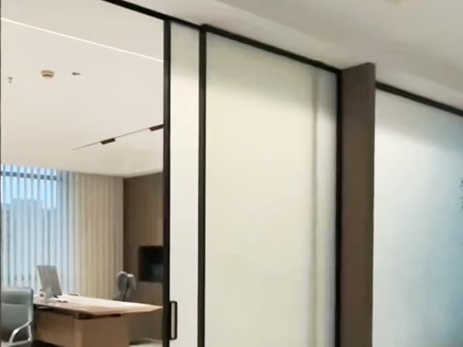 Office magnetic levitation dimming glass door